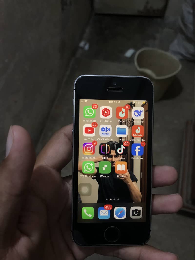 Apple iPhone se 2016 2