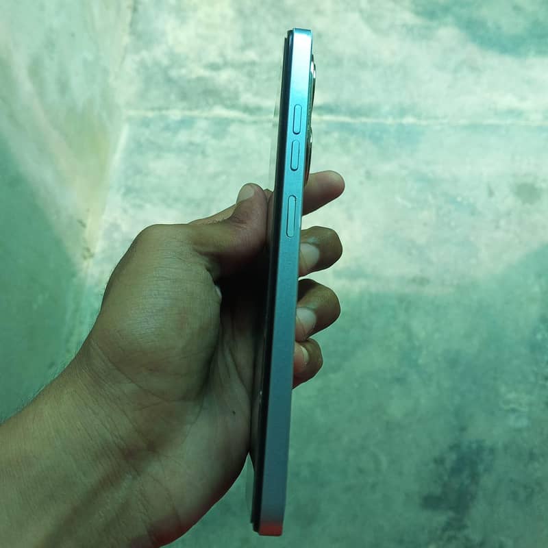Tecno Spark 20 2