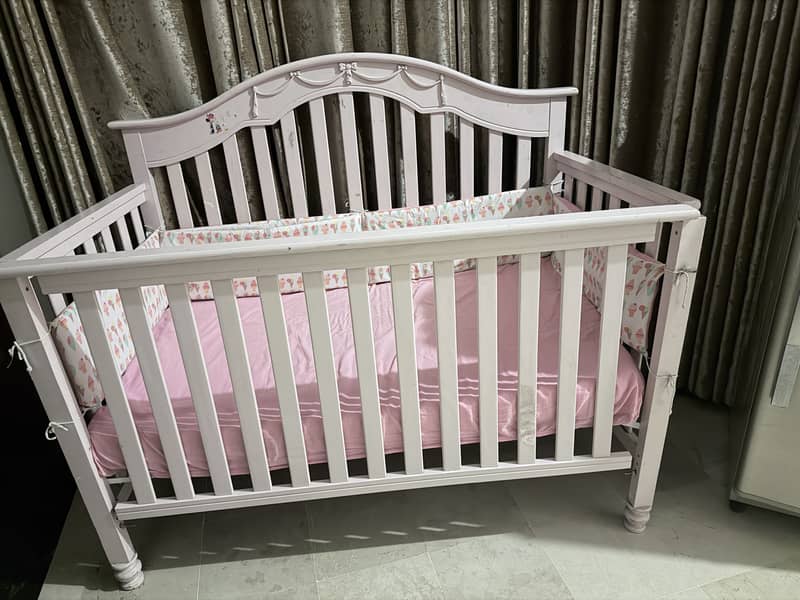 Baby cot 0
