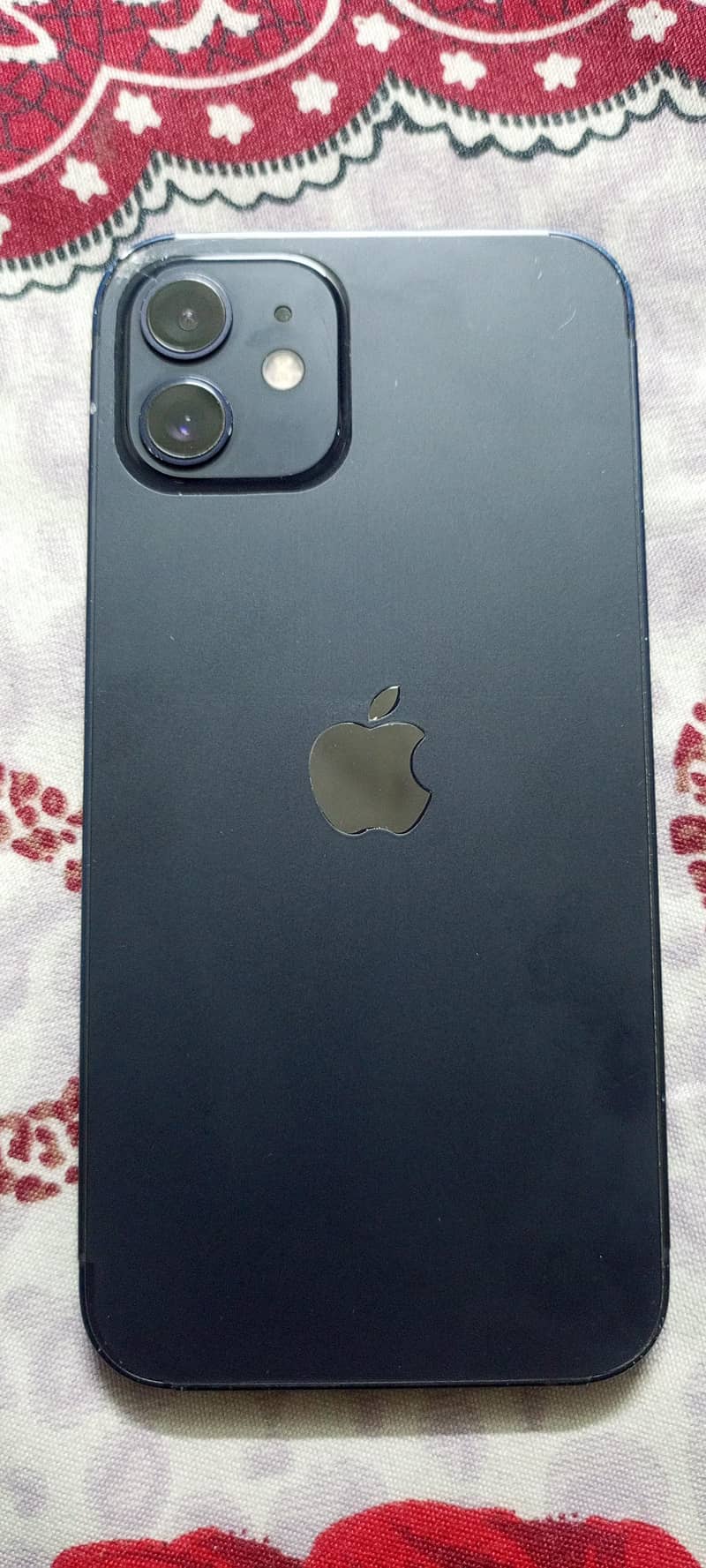 Apple iPhone 12 0