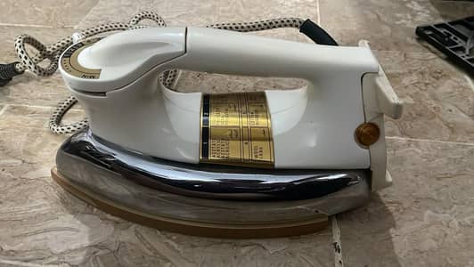 NATIONAL Super Deluxe Automatic Iron