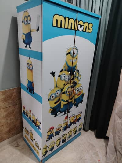 KIDS WARDROBE