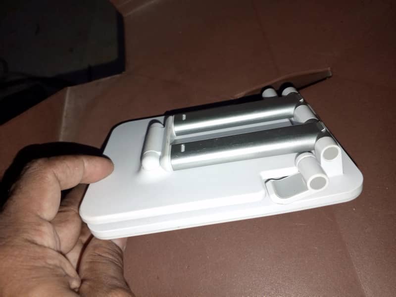 tablet and mobile stand 2