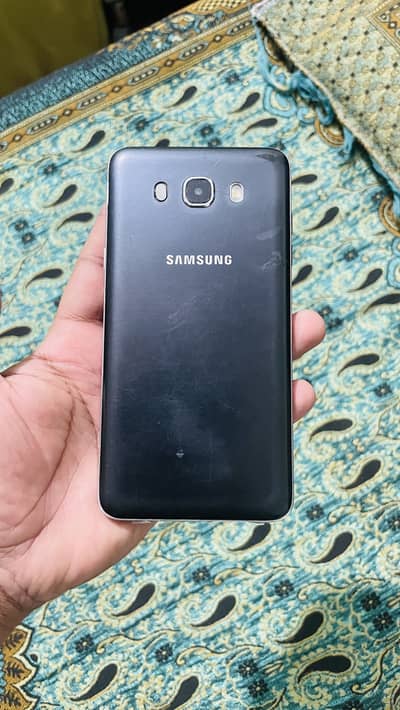 Samsung Mobile J5