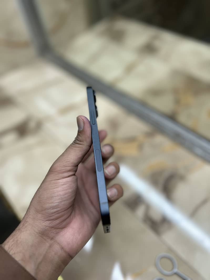 Apple iPhone 14 plus 7