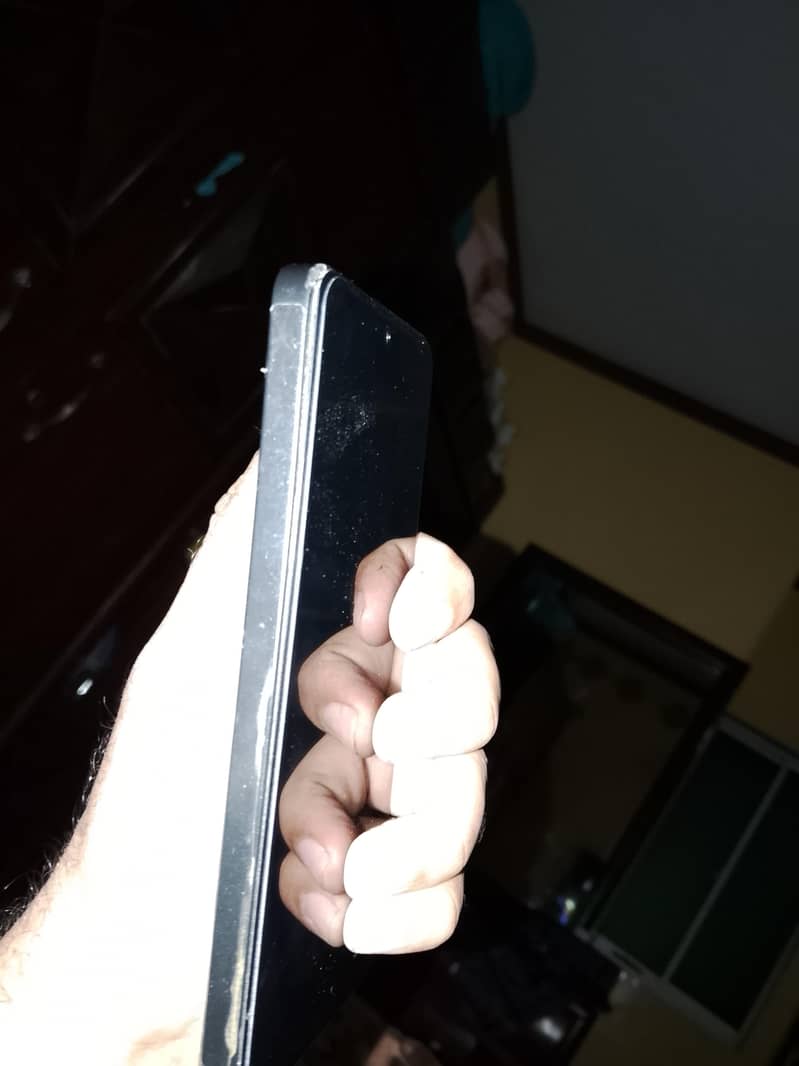 Xiaomi Redmi Note 13 Pro 0
