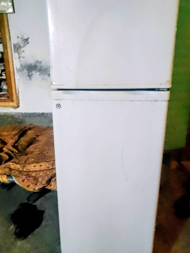 fridge 0