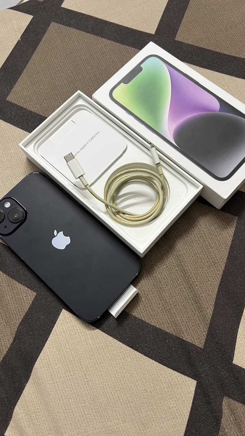 Apple iPhone 14 0