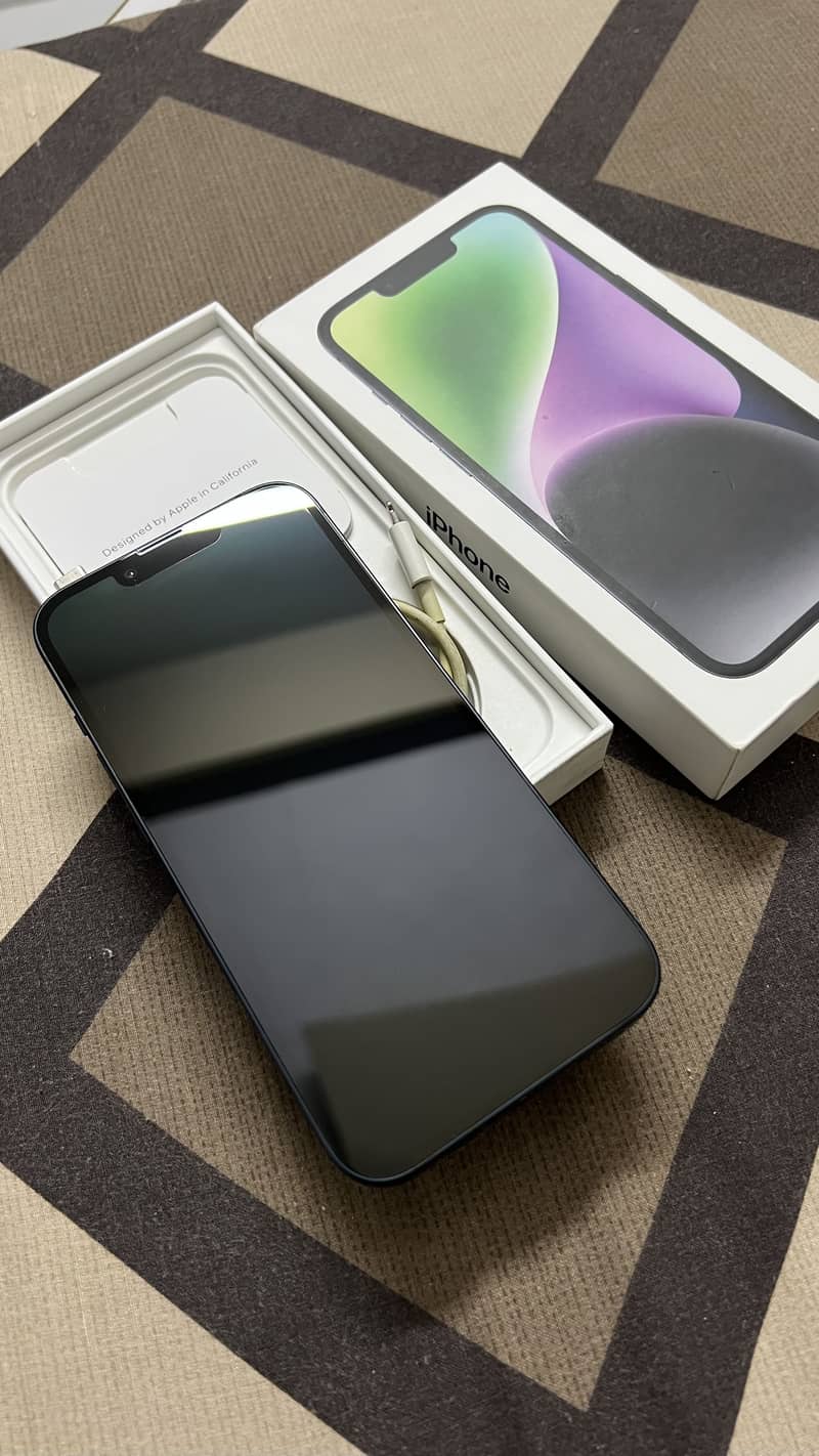 Apple iPhone 14 4