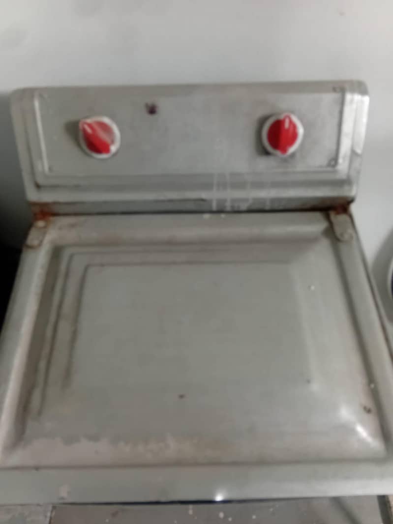 washing machine or Dryar machine 8