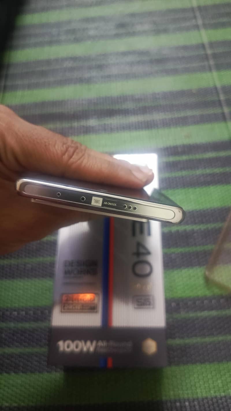 Infinix Note 40 Pro Plus 5G 2