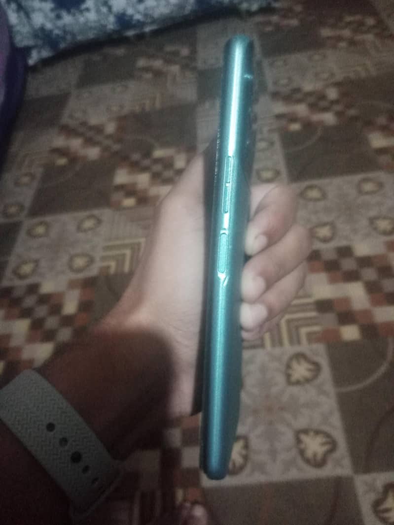 Tecno Spark 8Pro 4