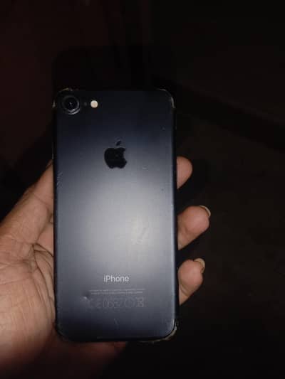 Apple iPhone 7