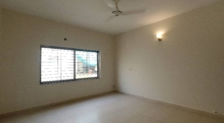 Stunning House Is Available For Rent In Askari 10 - Houses - 1120878221