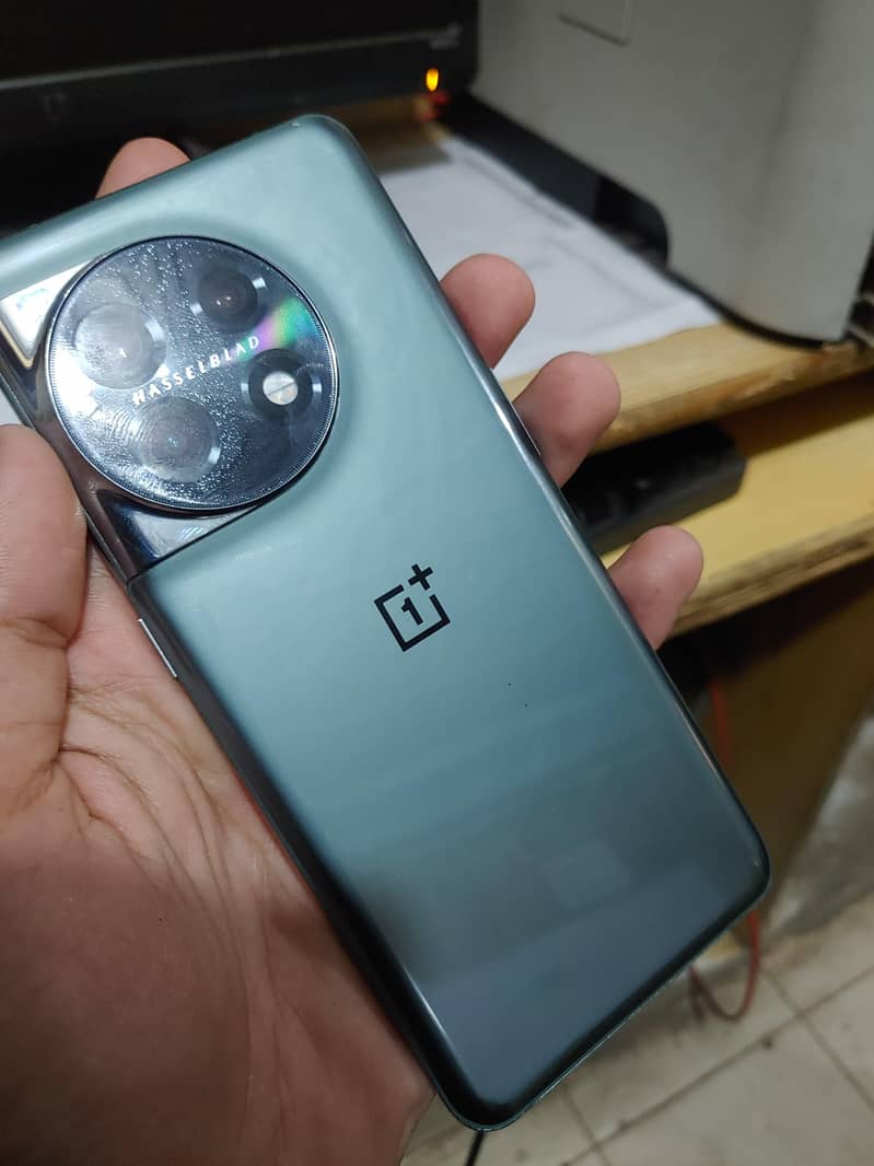 One Plus 11 5g 5