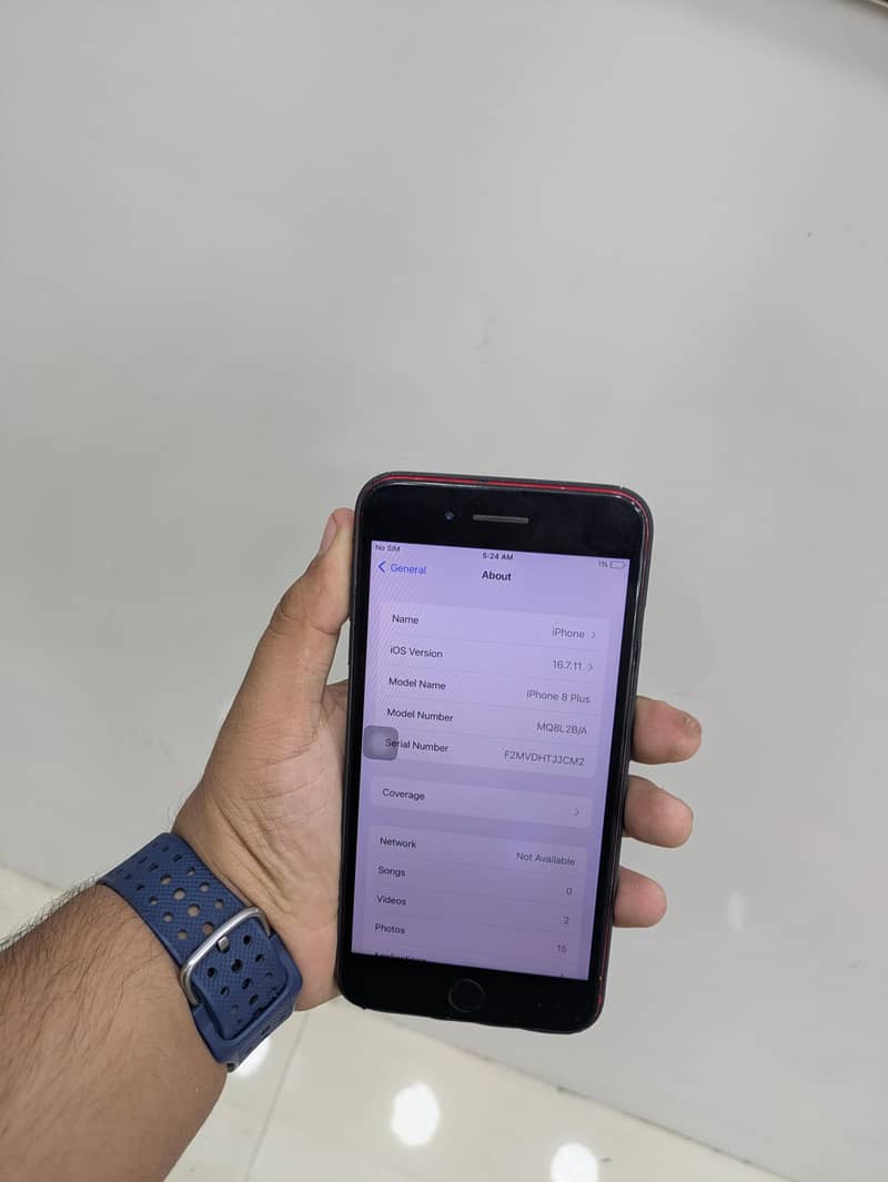 Apple iPhone 8 Plus 4