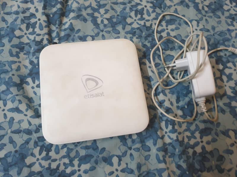 Etisilat Android Device excellent condition 3