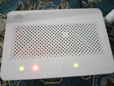 Huawei Stroom Fiber GPon Wireless Router With Charger