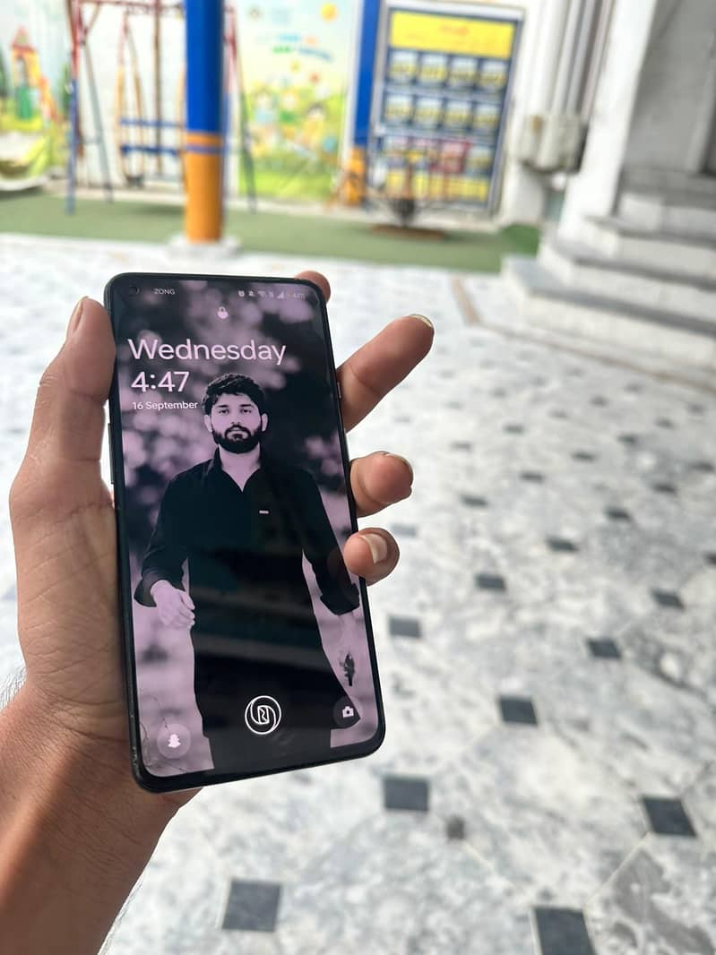 One Plus 9 5