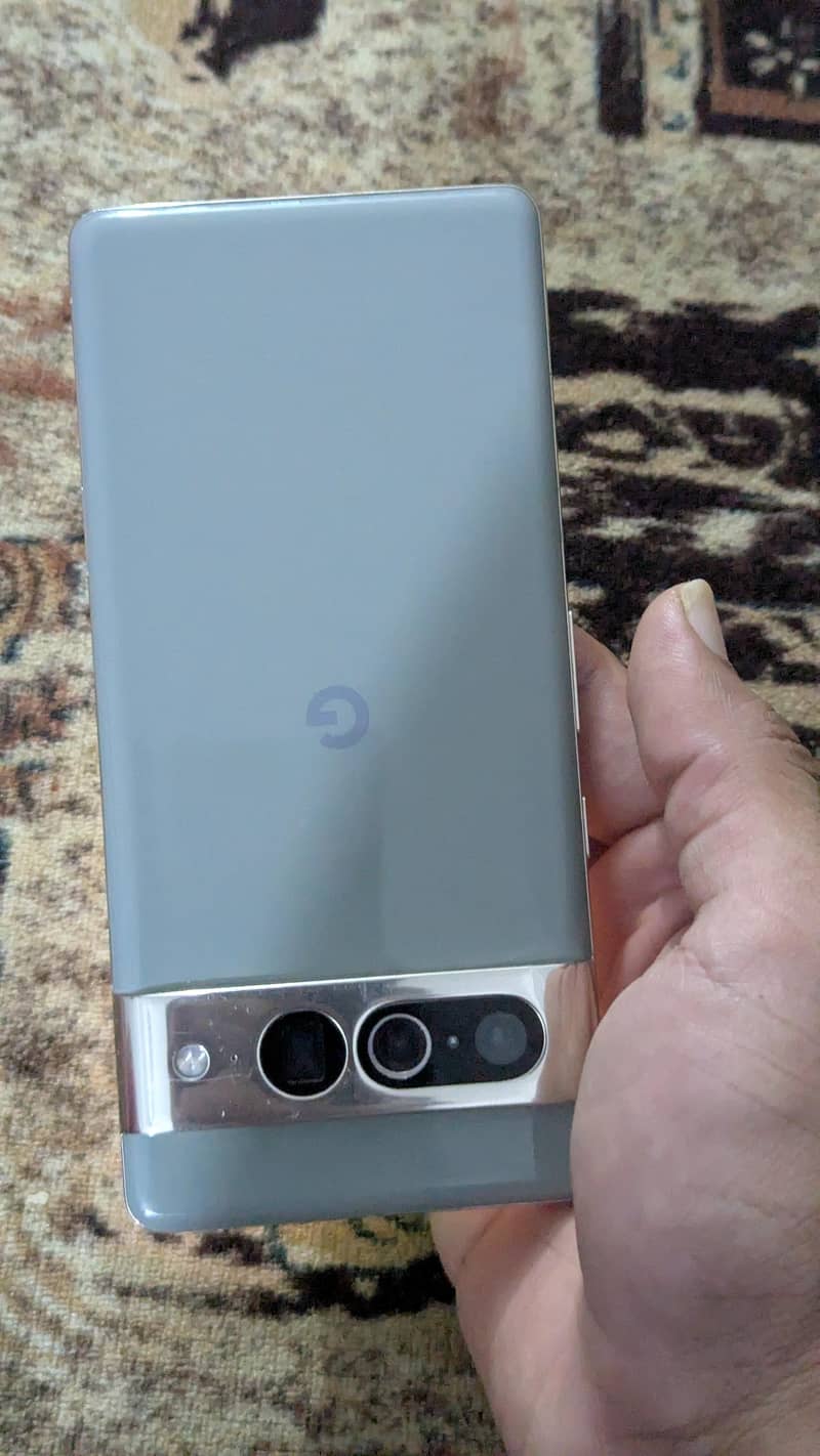 Google Pixel 7 Pro 2