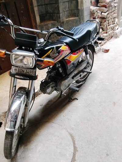 Honda Cd70 2025