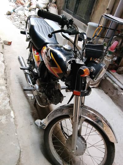 Honda Cd70 2025