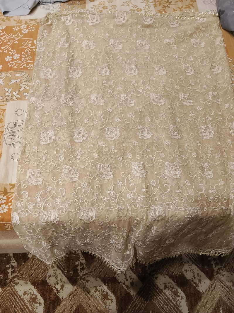 Thread and motifz 1