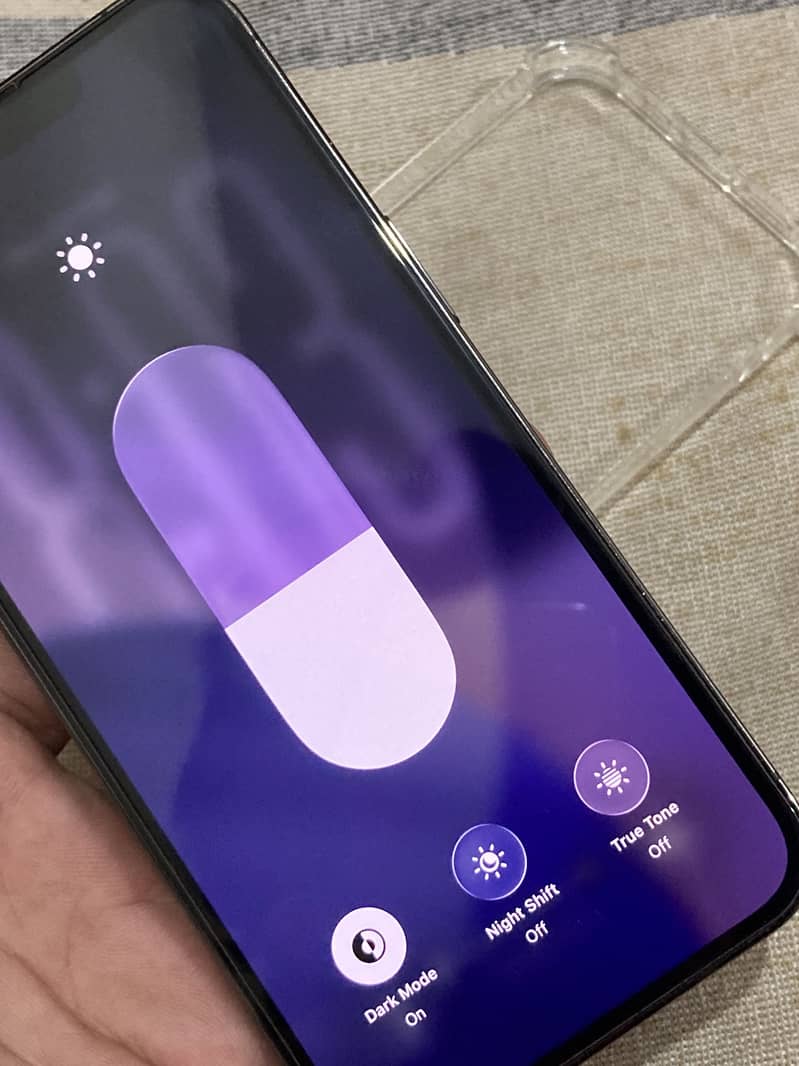 Apple iPhone 13 Pro 8