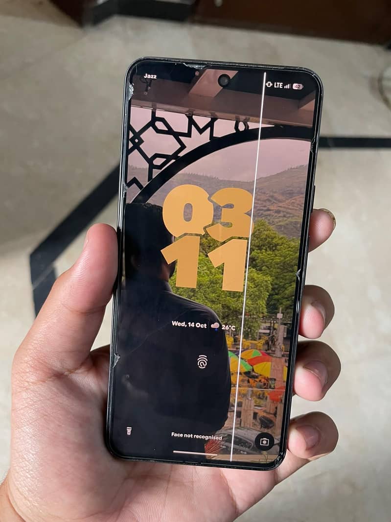 Google Pixel 8 2