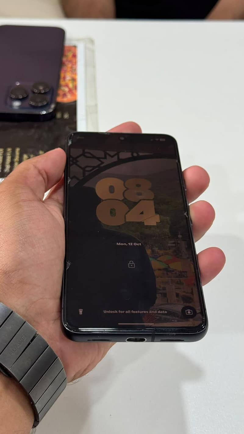 Google Pixel 8 7