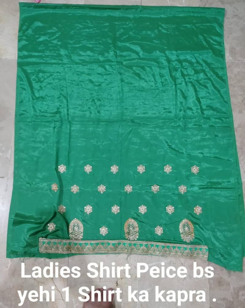 2 Saree aur clothes 9