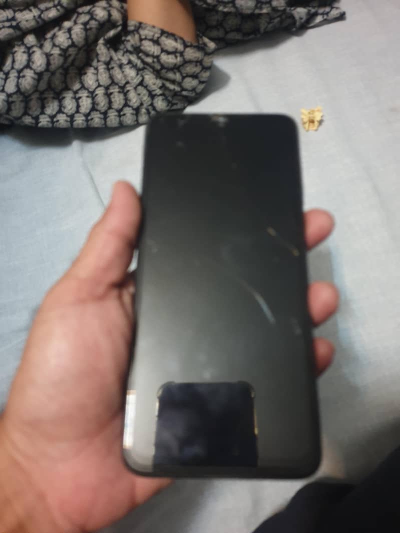 Xiaomi Redmi Note 9S 5