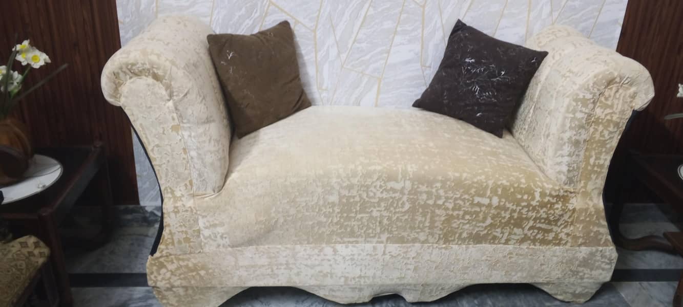 sofa couch 0