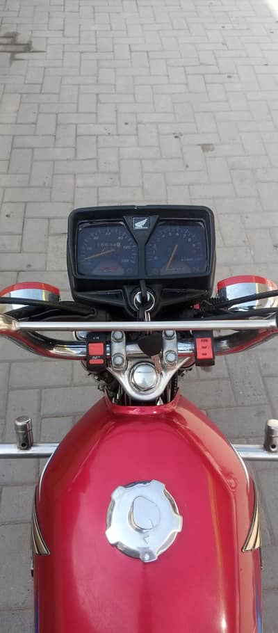 Honda cg 125 2022 model .    03185598906