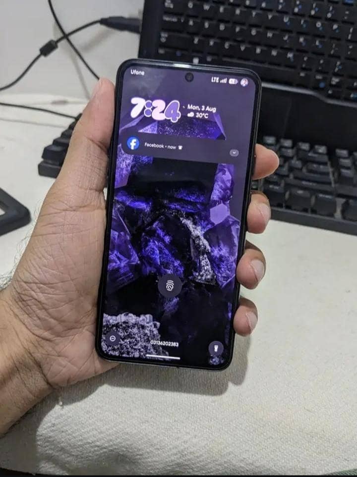 Google Pixel 8 1