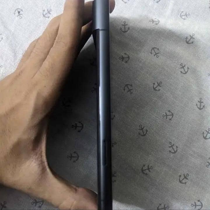 Google Pixel 8 3