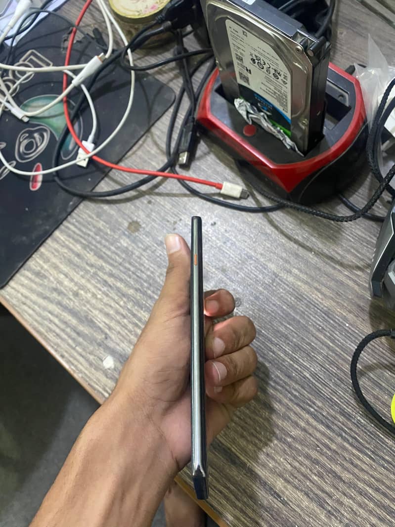Tecno CAMON 40 Pro 5