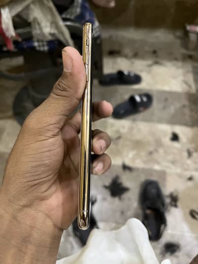 Apple iPhone XS Max dual physical  he