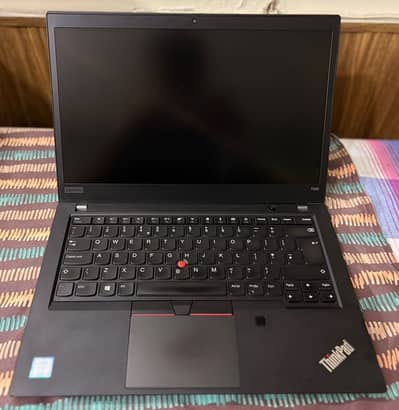 Lenovo ThinkPad T490 Core i5-8 gen 12GB 256GB 14" Touch Screen