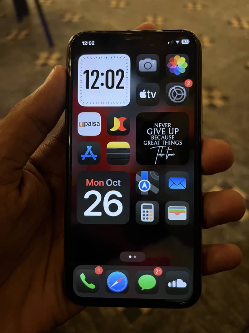 Apple iPhone XS 6