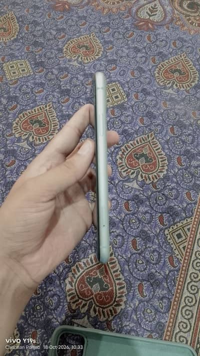 Apple iPhone 11 Factory Unlock