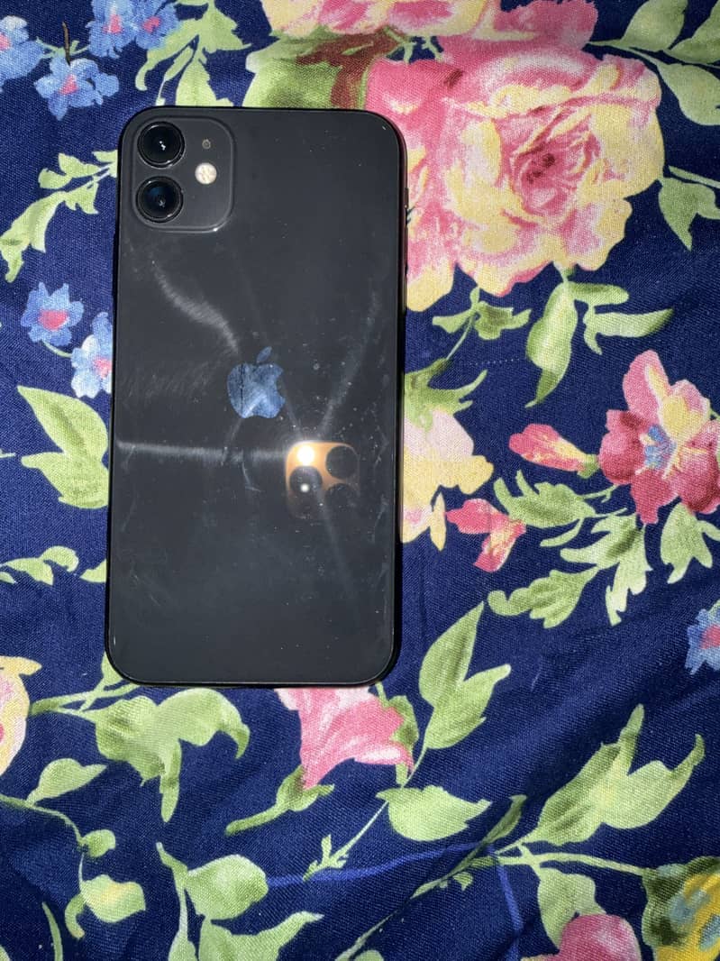 Apple iPhone 11 3