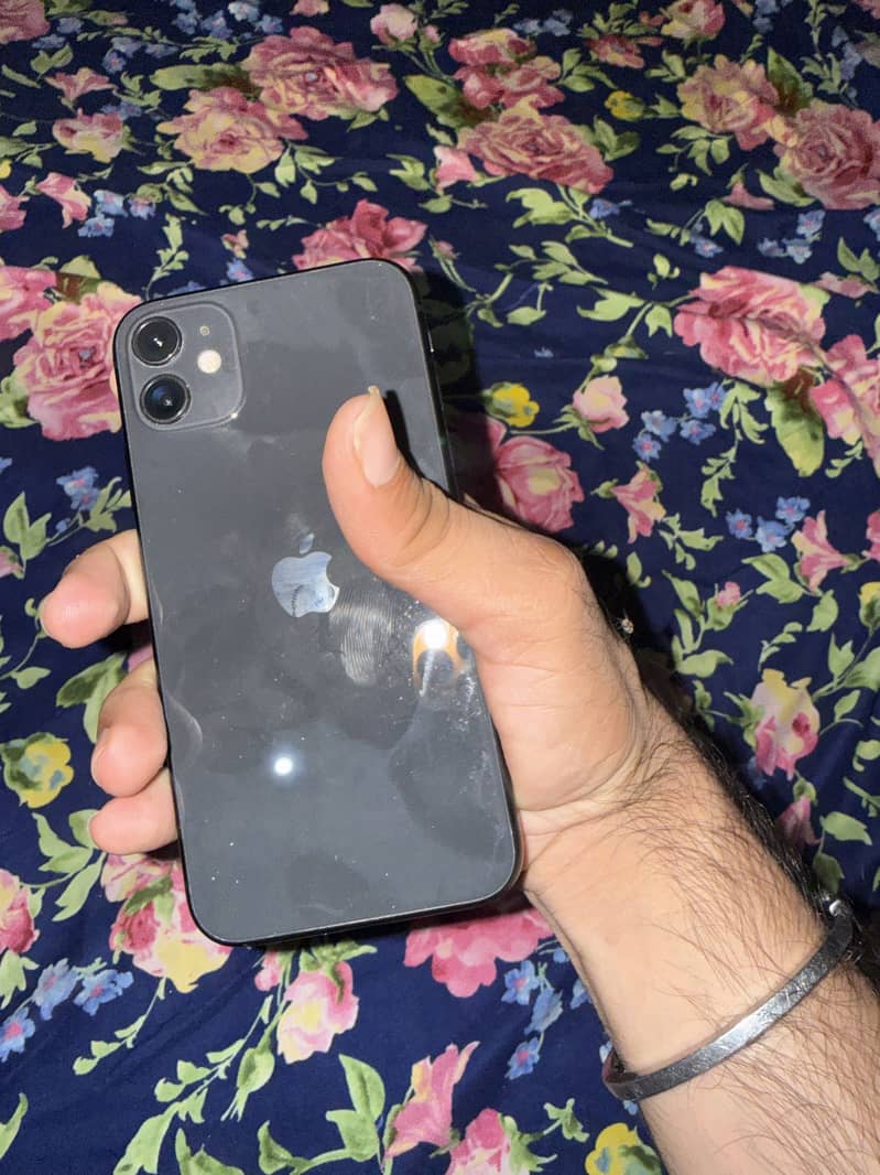 Apple iPhone 11 6