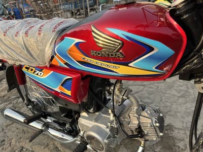 SHOW ROOM CONDITION HONDA 70cc 0323-7891654