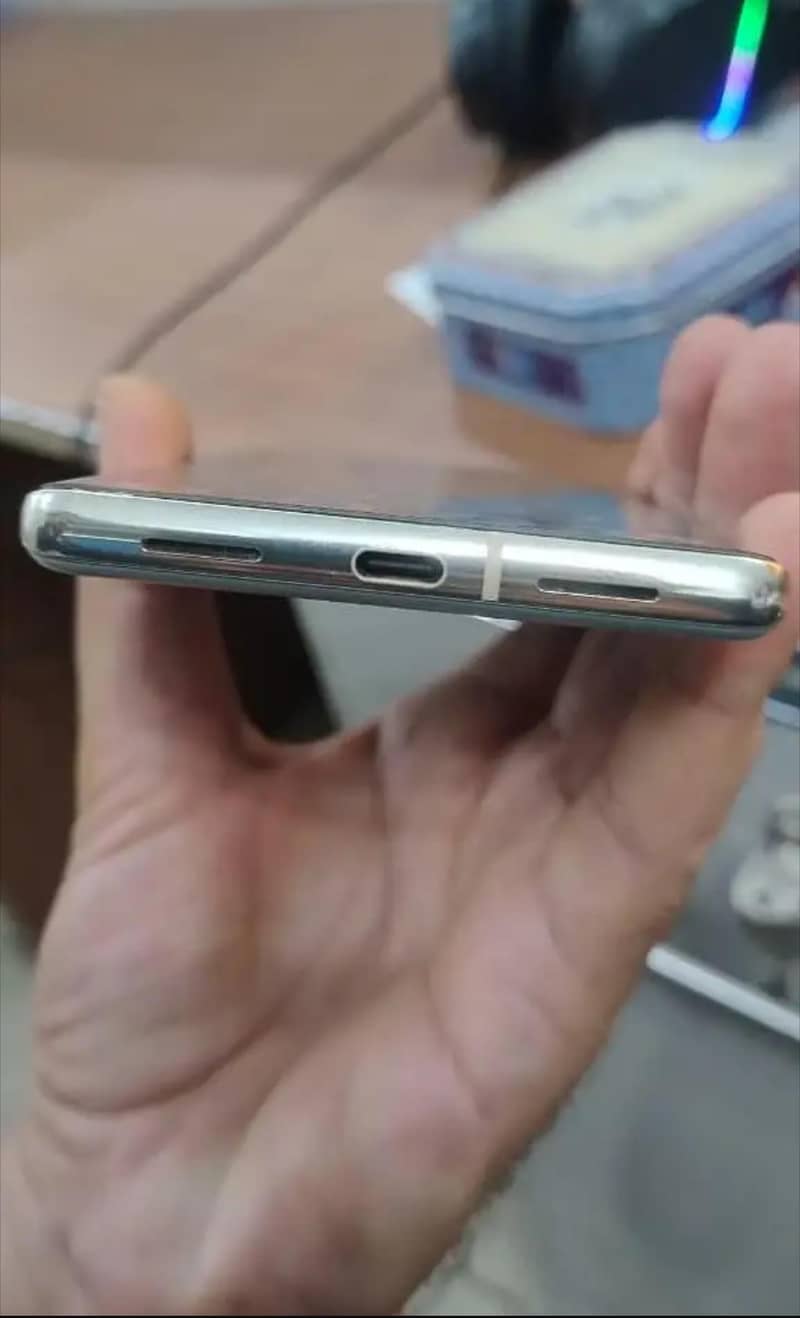 Google Pixel 7 2