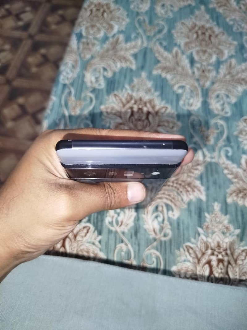 Google Pixel 6 Pro dual sim aprooved 4