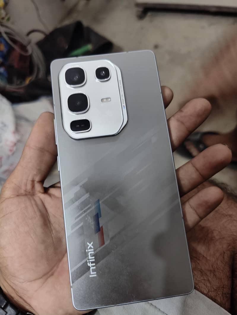 Infinix Note 50 Pro 4