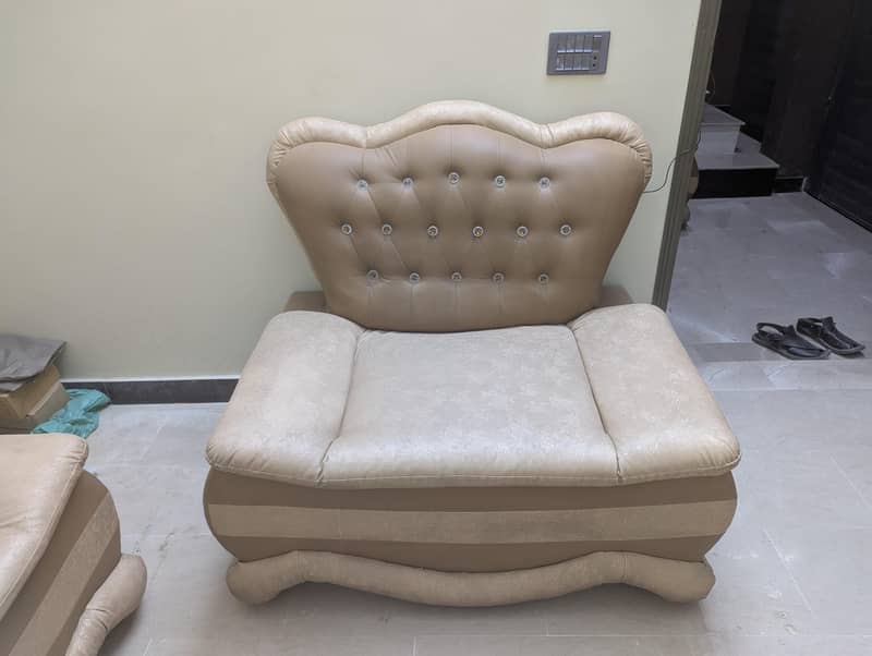 sofa 7 seater 1