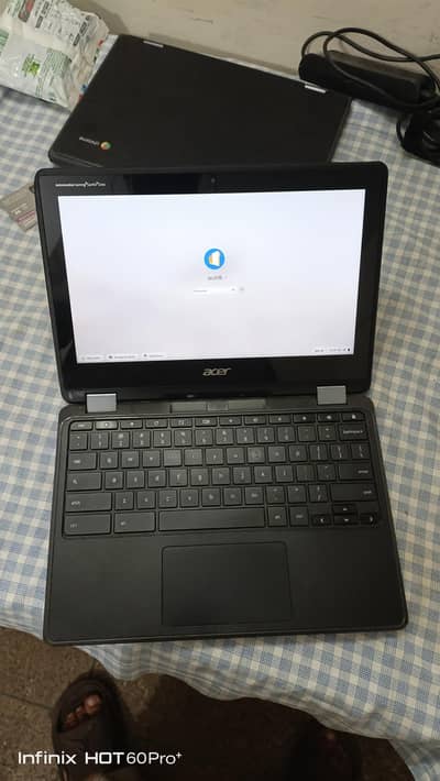 Acer R751t Touch 360 4/32