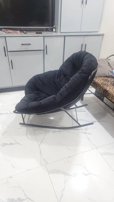 swing iron chair